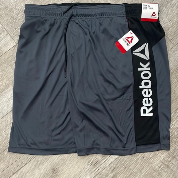 Reebok Other - Reebok lightweight basketball shorts